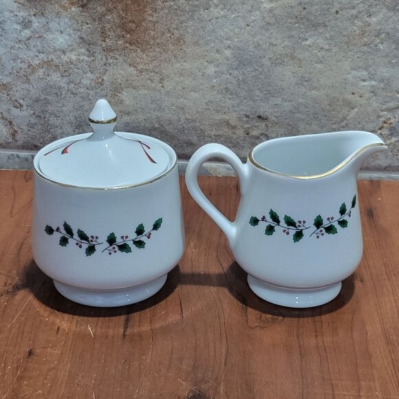 Christmas Tree & Ribbon Covered Sugar Bowl & Creamer Japan - Picture 3 of 13